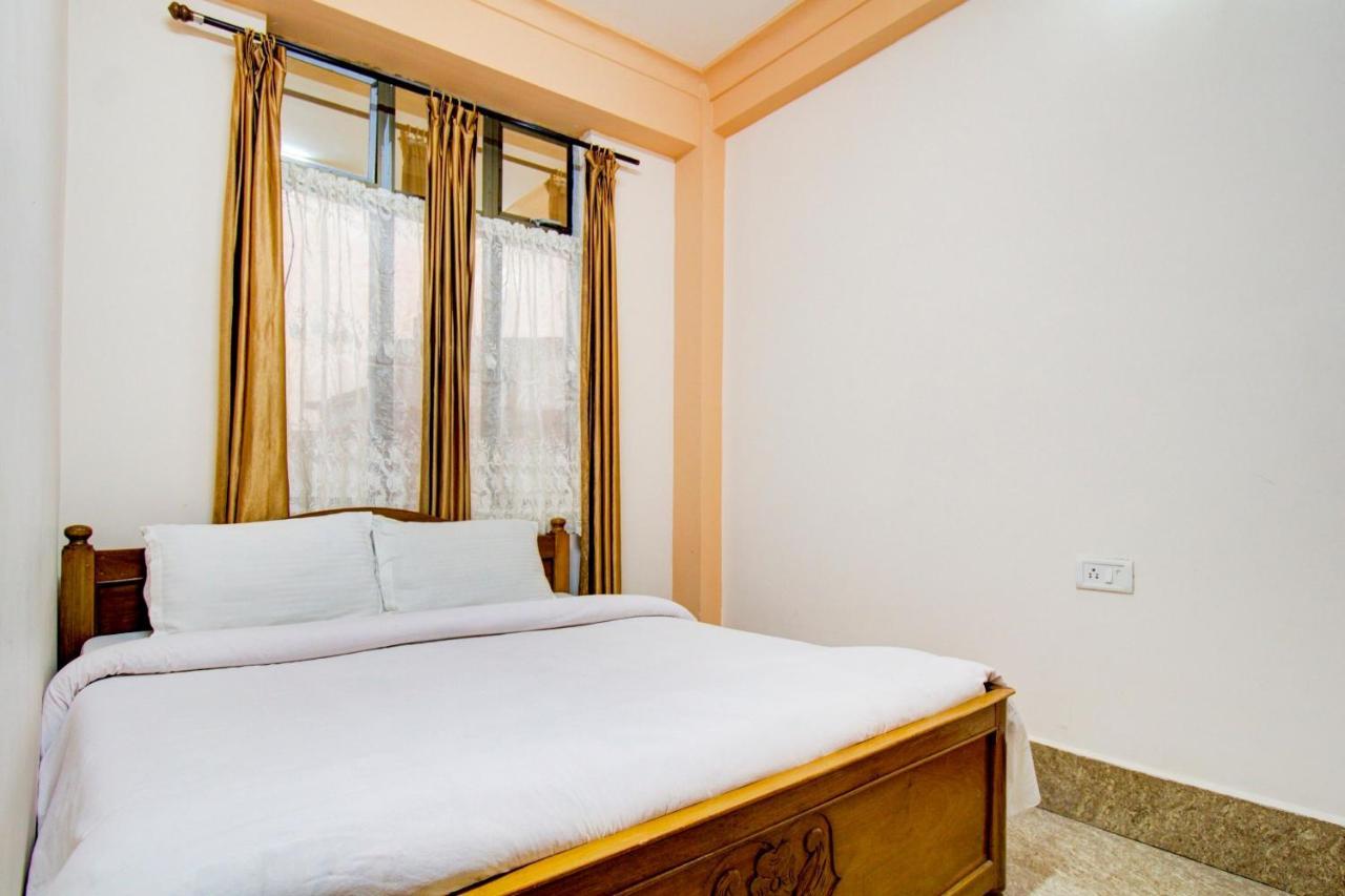 Capital O 79144 Coniferous Resort Çerapunçi Dış mekan fotoğraf