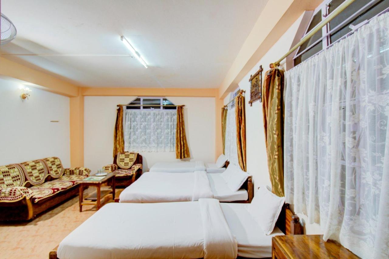 Capital O 79144 Coniferous Resort Çerapunçi Dış mekan fotoğraf