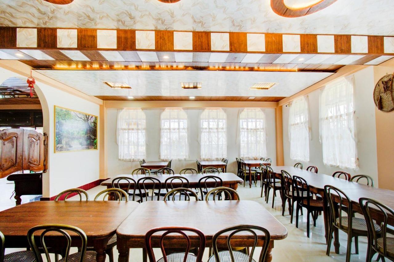Capital O 79144 Coniferous Resort Çerapunçi Dış mekan fotoğraf